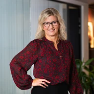 Kristin%20KH%20kvadratisk%202