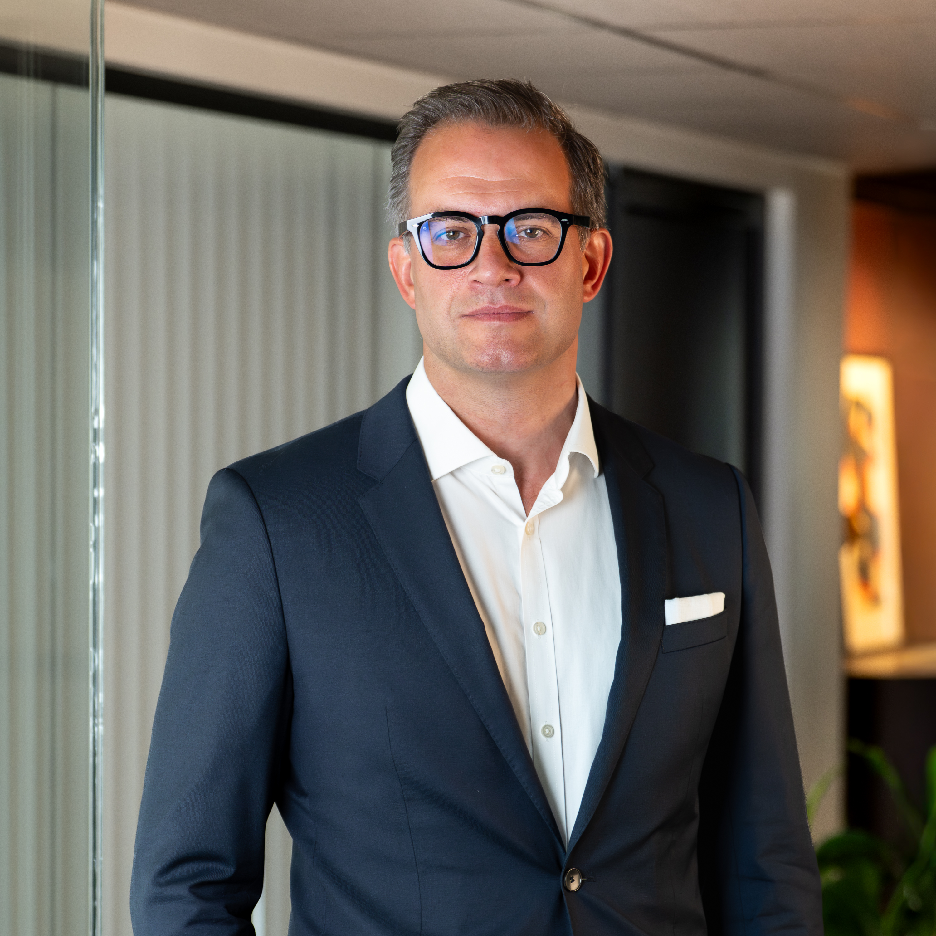 Magnus%20R%20kvadratisk%202